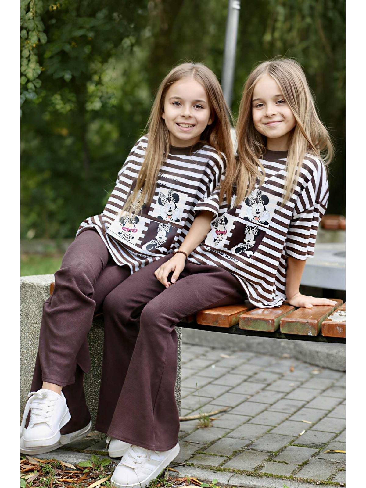 T-shirt w paski brązowe z myszką MIKI Qba Kids