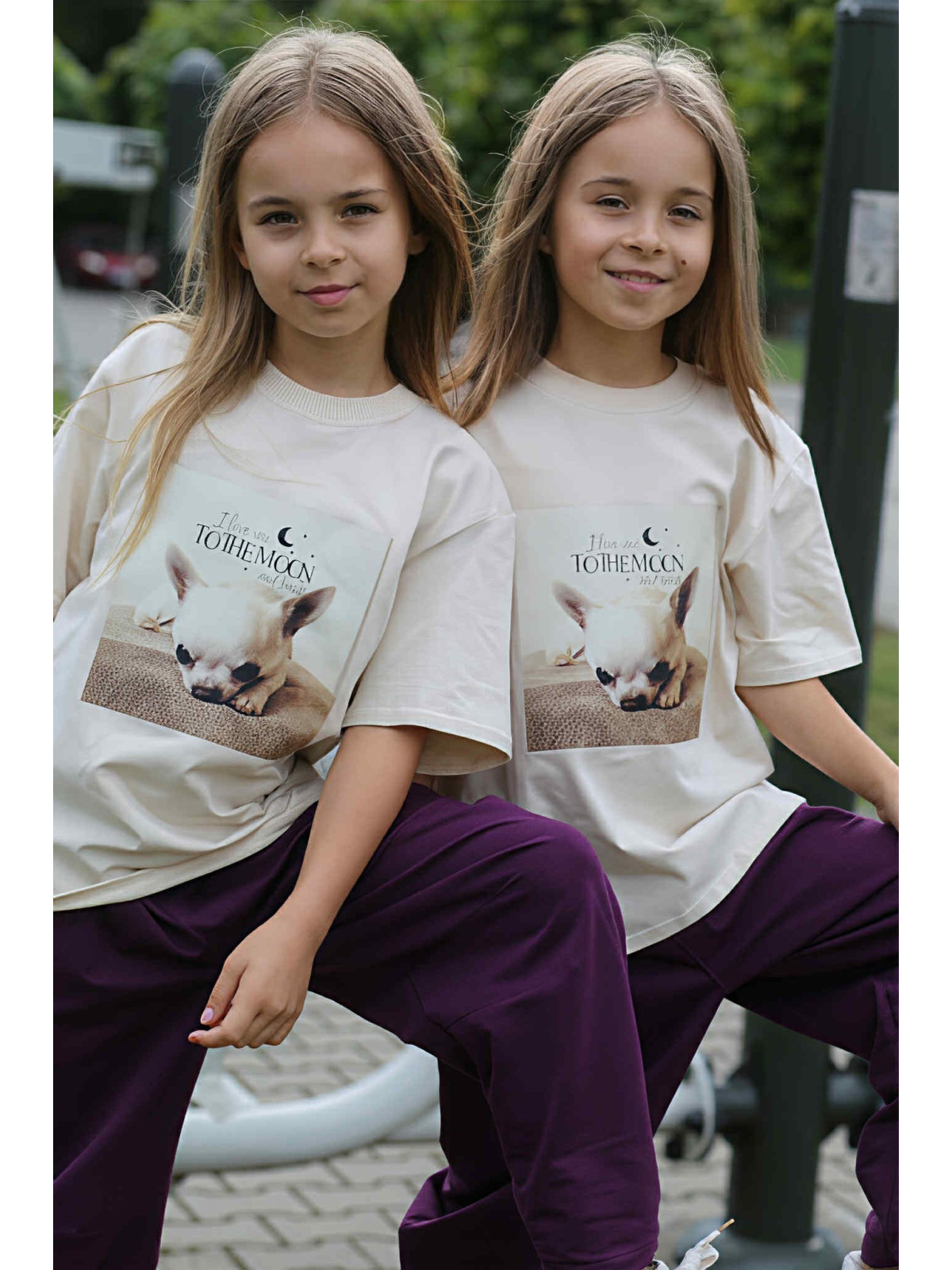 Beżowy t-shirt z nadrukiem psa chihuahua Qba Kids