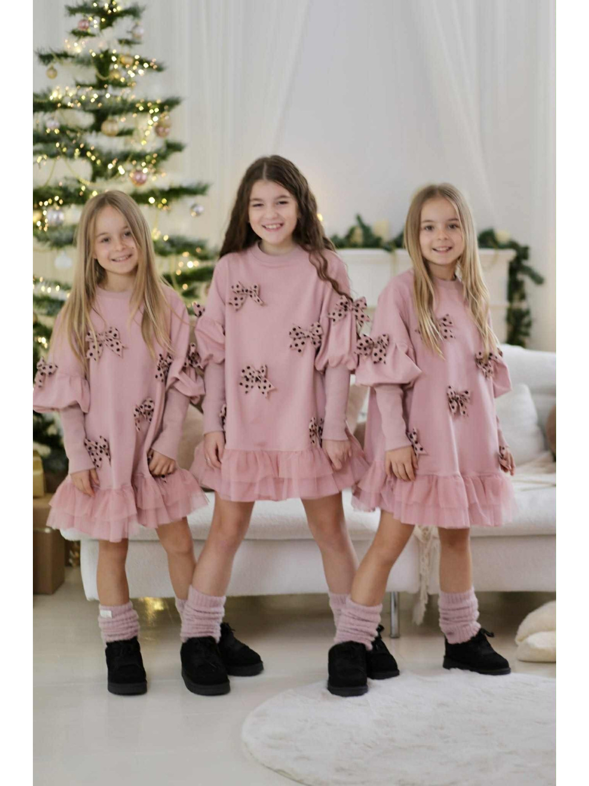 Różowa sukienka z kokardkami Qba Kids